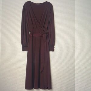NEW H&M XS Burgundy Creped Wrap-Front Midi Dress
